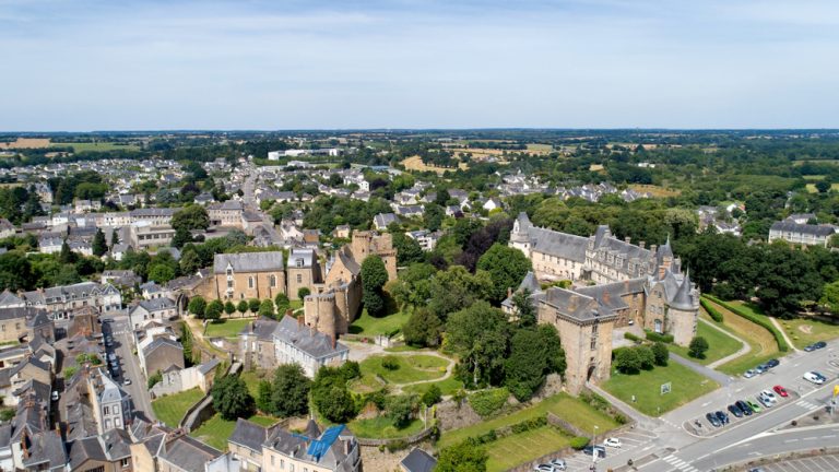 Aerial,View,Of,Chateaubriant,Medieval,Fortress,In,Loire,Atlantique